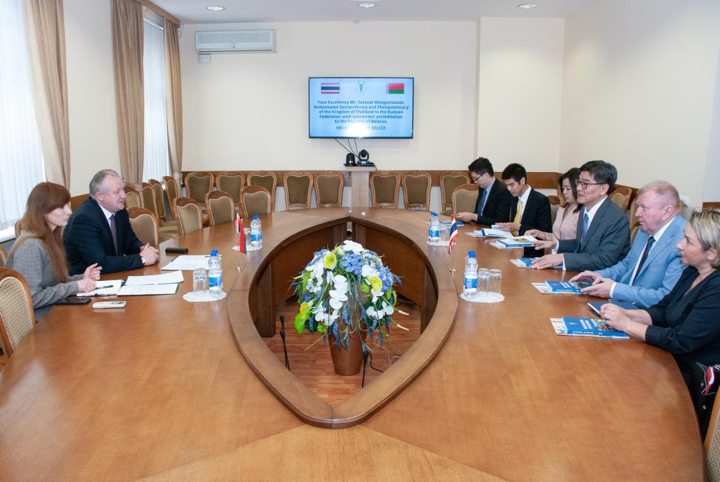 Chairman Mikhael Miatlikov meets Ambassador Extraordinary of Thailand Sasiwat Wongsinsawat Chairman Mikhael Miatlikov meets Ambassador Extraordinary of Thailand Sasiwat Wongsinsawat