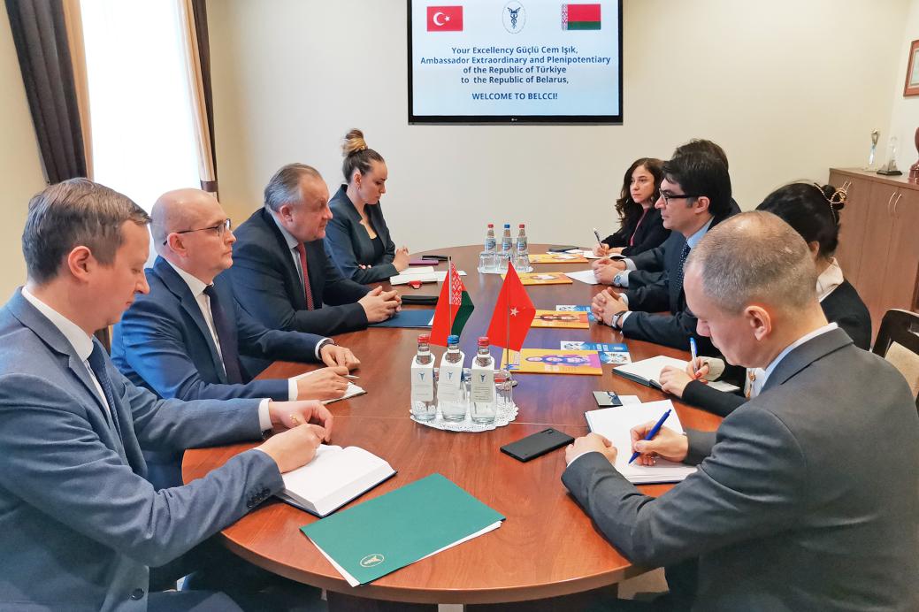 Chairman Mikhael Miatlikov meets with the Ambassador Extraordinary and Plenipotentiary of Türkiye Chairman Mikhael Miatlikov meets with the Ambassador Extraordinary and Plenipotentiary of Türkiye