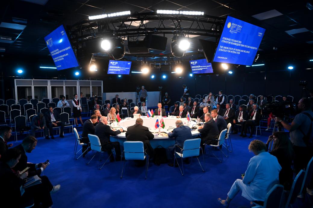 Chairman Mikhael Miatlikov takes part in St. Petersburg International Economic Forum Chairman Mikhael Miatlikov takes part in St. Petersburg International Economic Forum