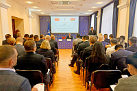 Meeting with the business circles of the Xinjiang Production and Construction Corps of the People's Republic of China