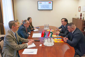 Chairman Mikhael Miatlikov meets with Ambassador Extraordinary and Plenipotentiary of Tajikistan Bakhtovar Safarzoda