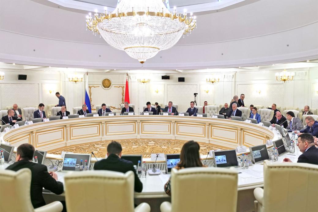 Meeting of the Working Group between the Ministry of Industry of Belarus and the Government of the Sverdlovsk Region of Russia Meeting of the Working Group between the Ministry of Industry of Belarus and the Government of the Sverdlovsk Region of Russia