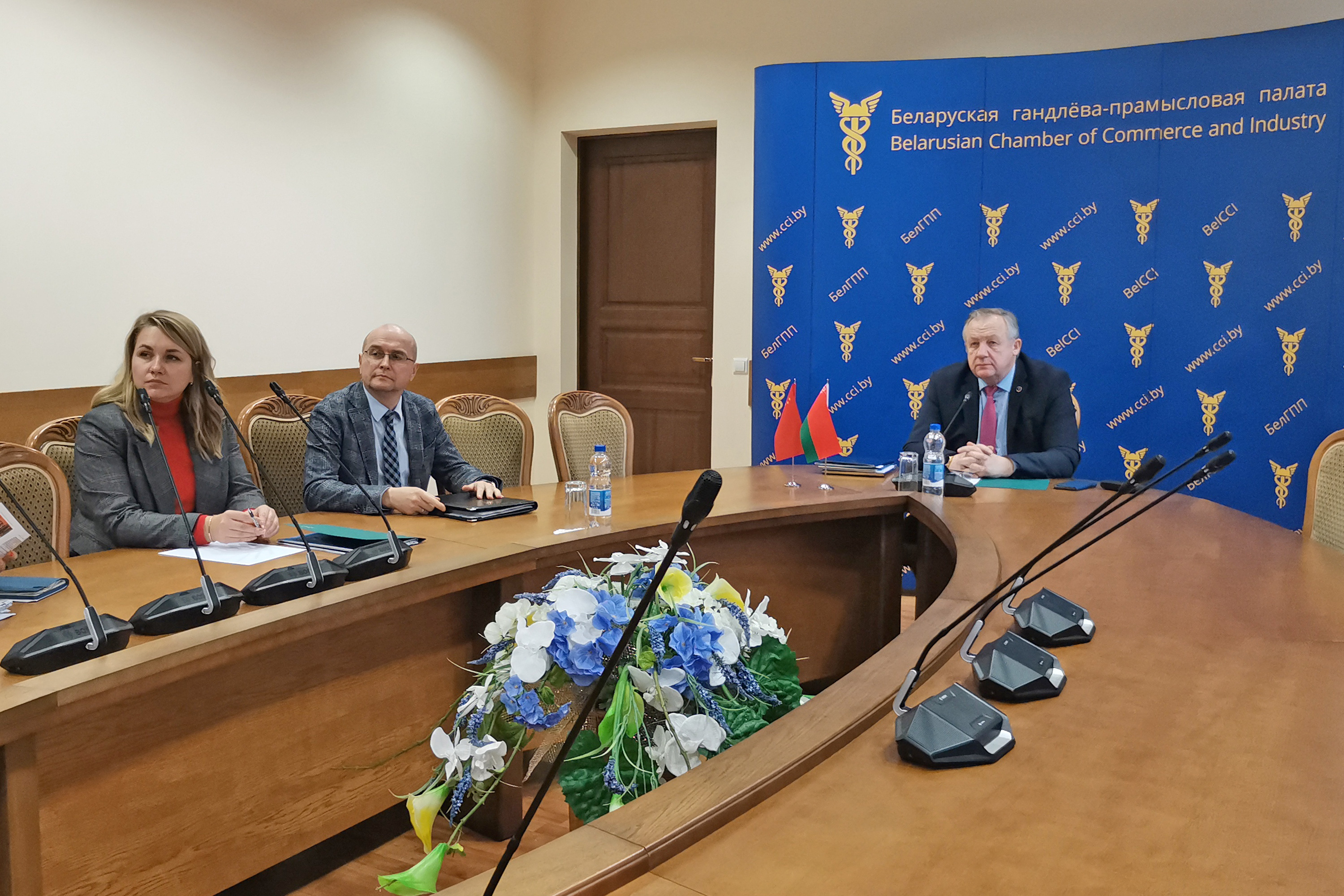 Участие председателя БелТПП М.Мятликова в открытии пятой Китайской международной выставки импорта в Шанхае Участие председателя БелТПП М.Мятликова в открытии пятой Китайской международной выставки импорта в Шанхае