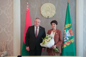 Marina Filonova, General Director of the Gomel Branch of the Belarusian Chamber of Commerce and Industry, was awarded the distinction mark of the BelCCI &quot;For Merit&quot;