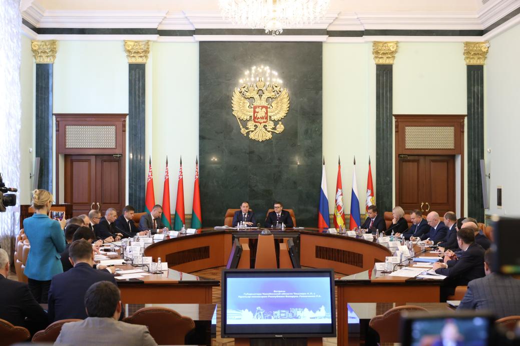 Chairman of the BelCCI Mikhael Miatlikov takes part in an expanded meeting between the Prime Minister of the Republic of Belarus Roman Golovchenko and the Chelyabinsk Region Governor Alexey Teksler Chairman of the BelCCI Mikhael Miatlikov takes part in an expanded meeting between the Prime Minister of the Republic of Belarus Roman Golovchenko and the Chelyabinsk Region Governor Alexey Teksler