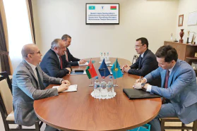 Chairman of the Belarusian Chamber of Commerce and Industry Mikhael Miatlikov met with Ambassador Extraordinary and Plenipotentiary of Kazakhstan Timur Zhaksylykov
