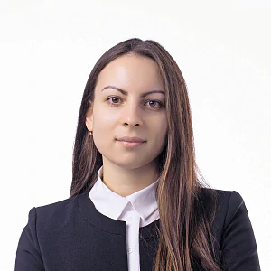 Юлия СТЕФАНОВИЧ